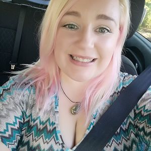 Meet your Posher, Heidi